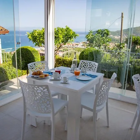 Miramare Castellabate 4* サンタ・マリア・ディ・カステッラバーテ